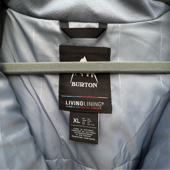 Burton Jet Set Insulated Jacket in Foxglove Violet - Women's Size XL - Picture 5 of 12